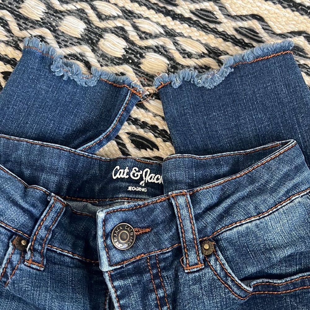 Jeans - Picture 5 of 5